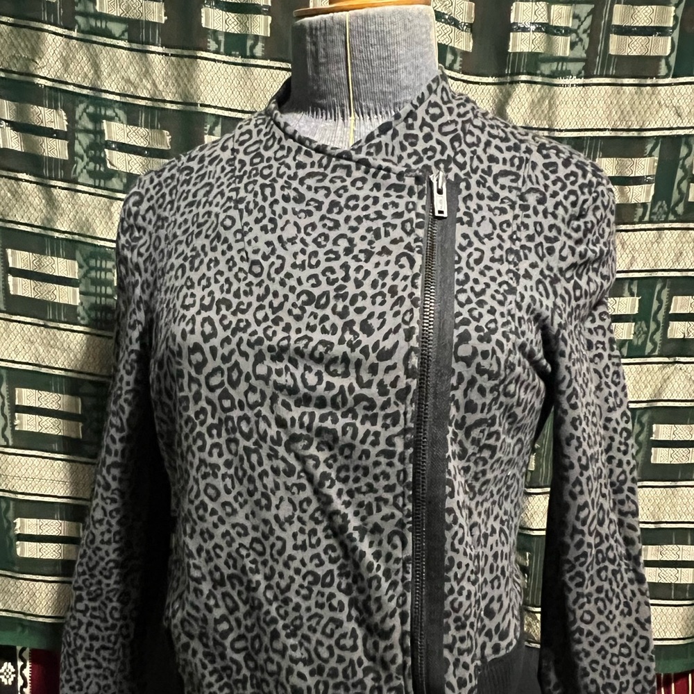 Black and gray Animal print zip up jacket